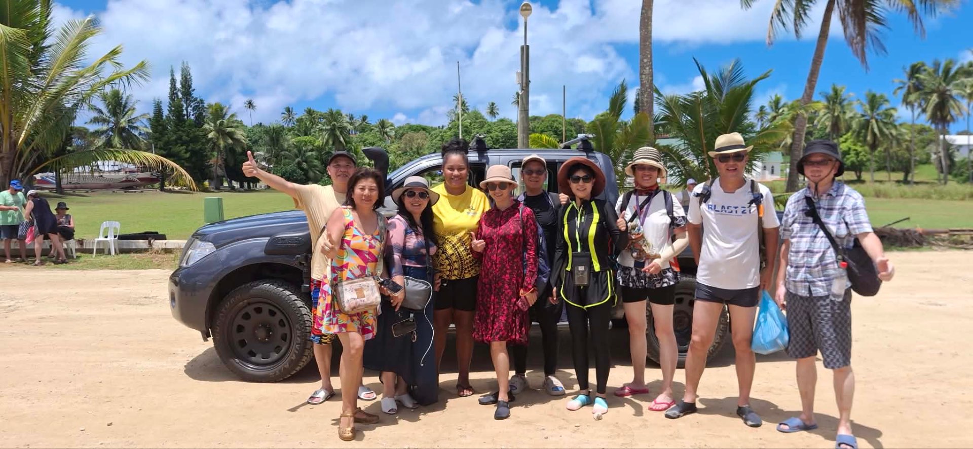 Guests ready for their Mona's Water Taxi lagoon trip